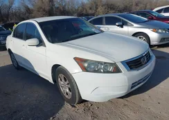 1HGCP2F43AA066957: 44494879