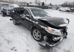 19UUA8F2XAA016225: 44497365