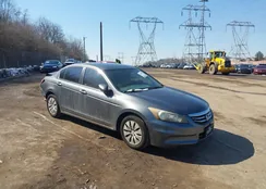 1HGCP2F34BA007263: 44500873