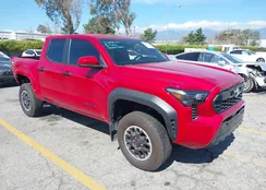 3TYLB5JN9ST084077: 44500615