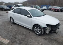 3VWDX7AJ5DM425372: 44501926