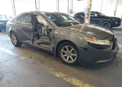 19UUA865X9A006459: 43524395