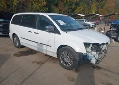 2C4RC1CG1FR522549: 43529375