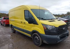 1FTYR2CM9HKA57977: 43558968