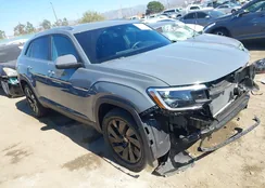 1V2JE2CA9RC202643: 43560841