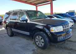 5LMJJ2H53EEL03323: 43560127