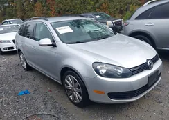 3VWPZ7AJ8AM688751: 43578557