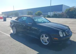 WDBLK70G41T083153: 43584912