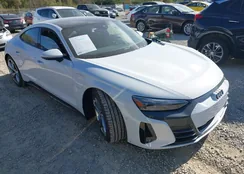 WAUDJBFW8R7002070: 43601174