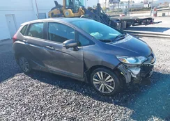 3HGGK5H83FM704877: 43602461