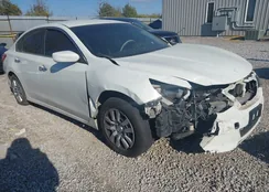 1N4AL3AP8GC253266: 43610506