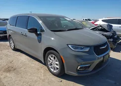 2C4RC1BG0SR551374: 43613618