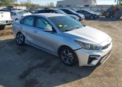 3KPF24AD4ME376288: 43616819