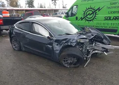 5YJ3E1EB9LF651325: 43618101