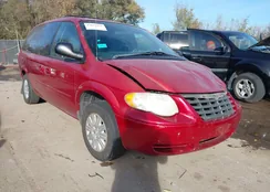 2C4GP44R25R103041: 43633031