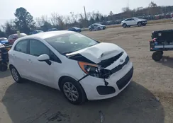 KNADM5A37D6157052: 43639895