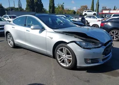 5YJSA1H11EFP61461: 43645819