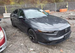 1HGCY1F43SA022482: 43679373