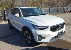 YV4L12UE8S2590268: 43686904