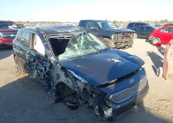 KNDCC3LC4J5187498: 43692094