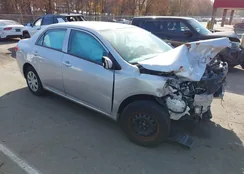 2T1BU4EE8AC432352: 43696299