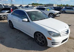 WDDGF5HB2DR271844: 43703795