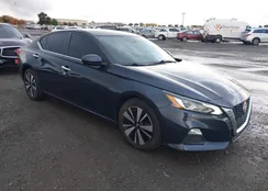 1N4BL4DV0MN406677: 43704907