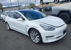 5YJ3E1EB5LF713030: 43708643