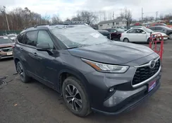 5TDGZRBH9LS015870: 43719368