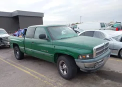 3B7HC12Z8WG103859: 43722592