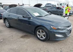 1G1ZB5ST9KF204312: 43726001