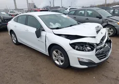 1G1ZB5ST0NF210391: 43735936