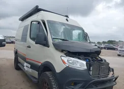 W1W4EBVY5KT016911: 43738756