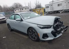 WBA53FJ04RCP92788: 43743116