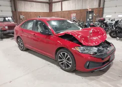 3VWAM7BU2RM076165: 43744232