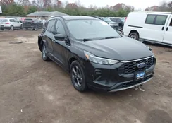 1FMCU9MN6PUA35233: 43751648