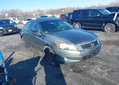 1HGCP26718A004834: 43761529