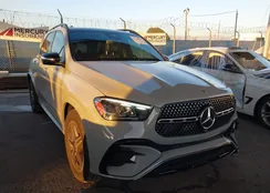 4JGFB5KB1SB331124: 43760767