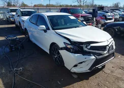 4T1G11AK8RU858240: 43765073