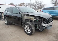 1C4PJMCS7FW675009: 43767876