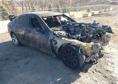 WBA5A7C5XGG151770: 43773205