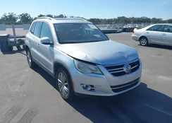 WVGAV7AX7BW524400: 43772625