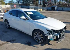 3MZBPAAL7KM106445: 43778403