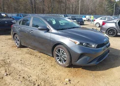 3KPF24AD0NE429716: 43779327