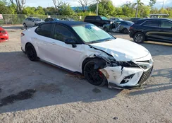 4T1KZ1AK4NU061996: 43779349