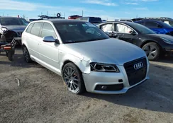 WAUKJAFM4BA010322: 43786090