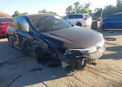 1HGCR2F30HA254332: 43786187