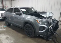 1V2KE2CA2RC257701: 43791271