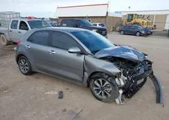 3KPA25AD8NE462222: 43790868