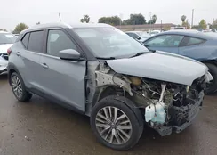 3N1CP5CVXML498023: 43793868